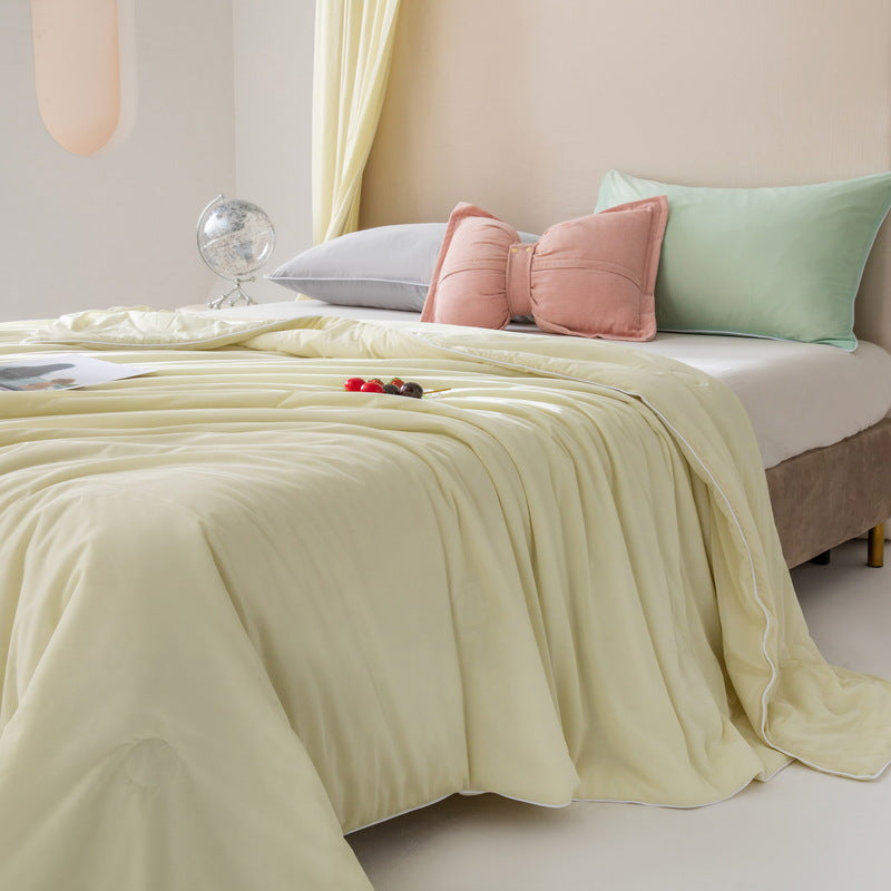 Somelle™ Silk Summer comforter